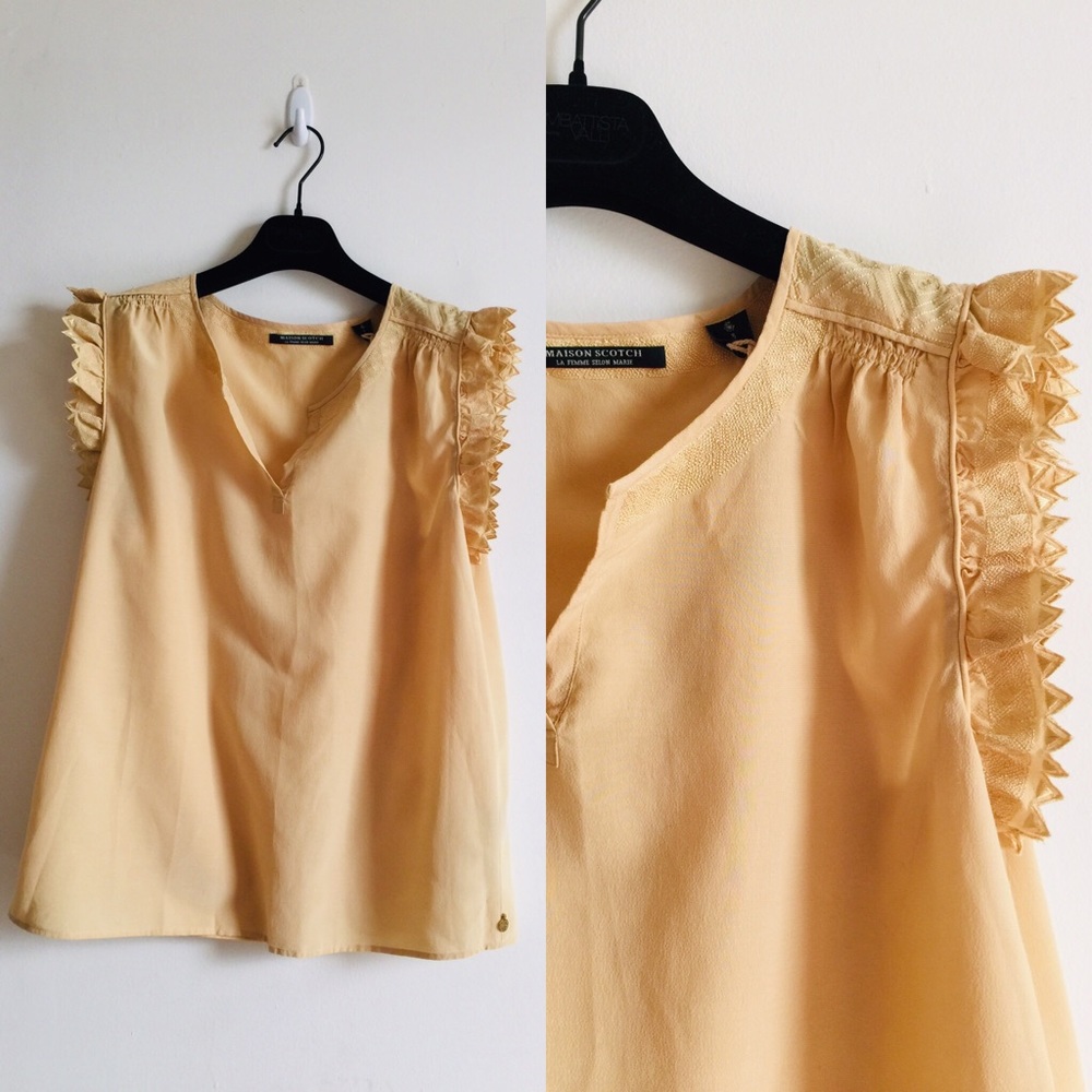 NWT Maison Scotch blouse. Camel color